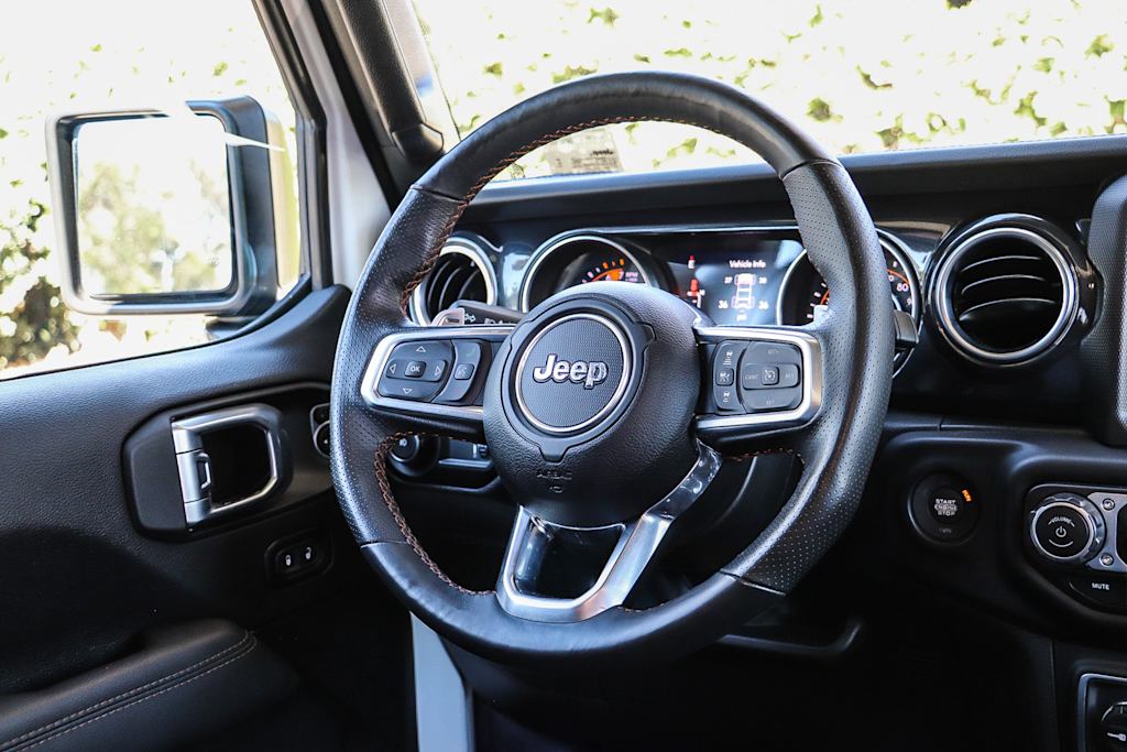 Thumbnail: 2023 Jeep Wrangler - 9