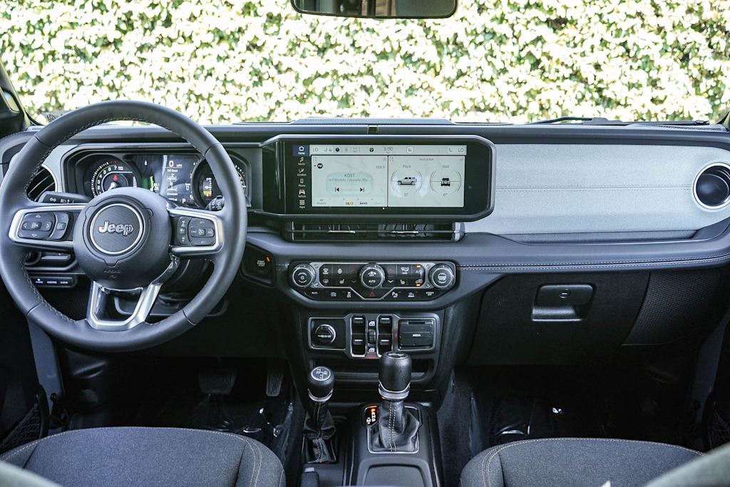 Thumbnail: 2025 Jeep Wrangler - 2