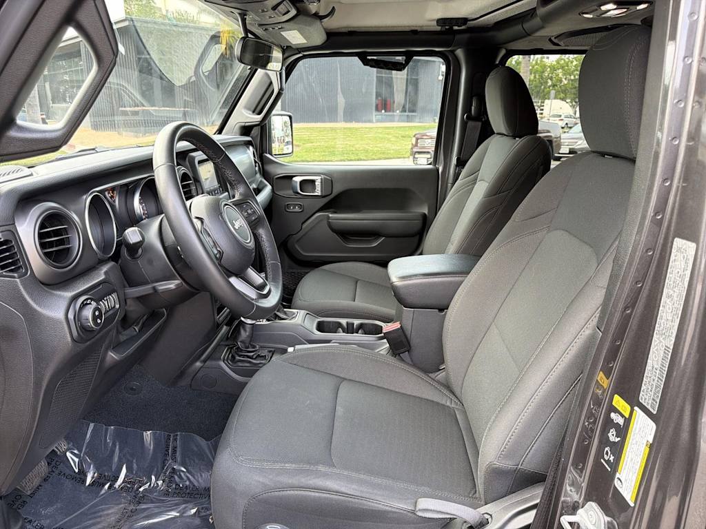 Thumbnail: 2022 Jeep Gladiator - 10