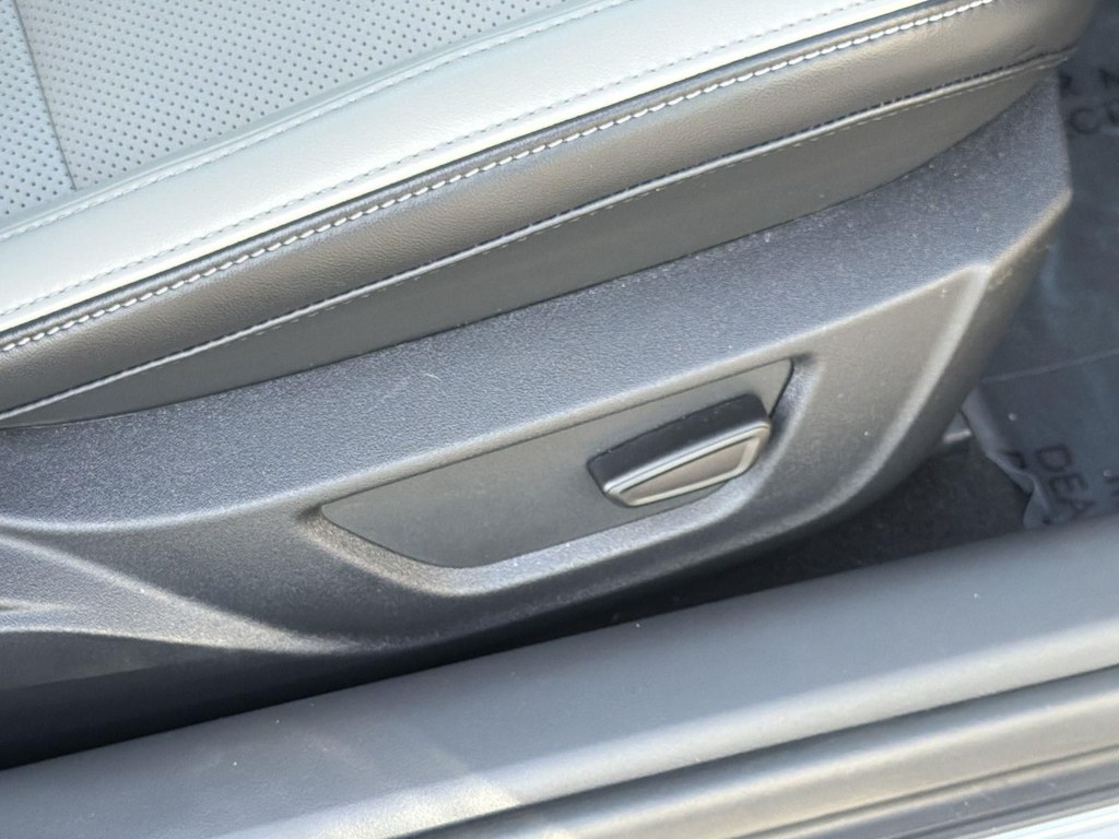 Thumbnail: 2025 Ford Mustang - 34