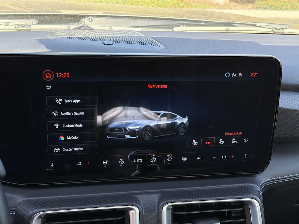 Thumbnail: 2025 Ford Mustang - 26