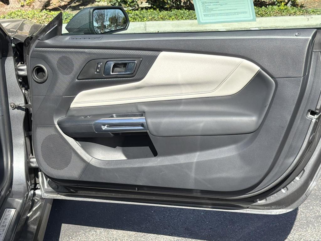 Thumbnail: 2025 Ford Mustang - 32