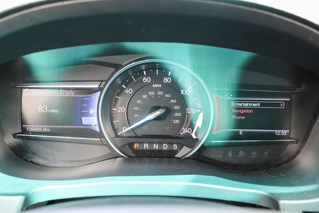 Thumbnail: 2016 Ford Explorer - 14