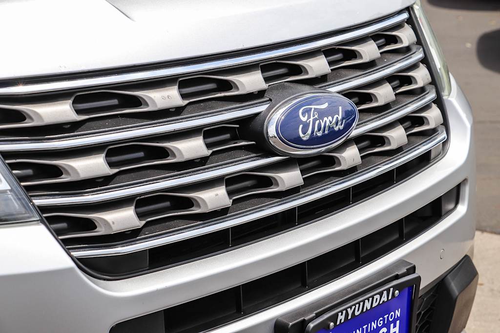 Thumbnail: 2016 Ford Explorer - 18