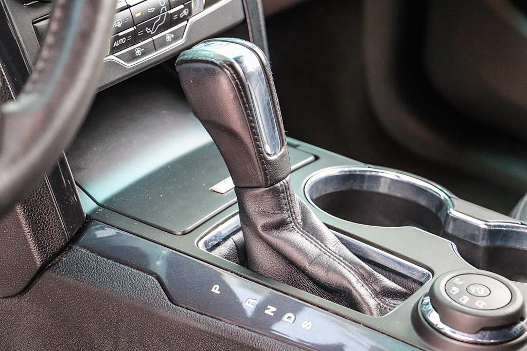 Thumbnail: 2016 Ford Explorer - 13