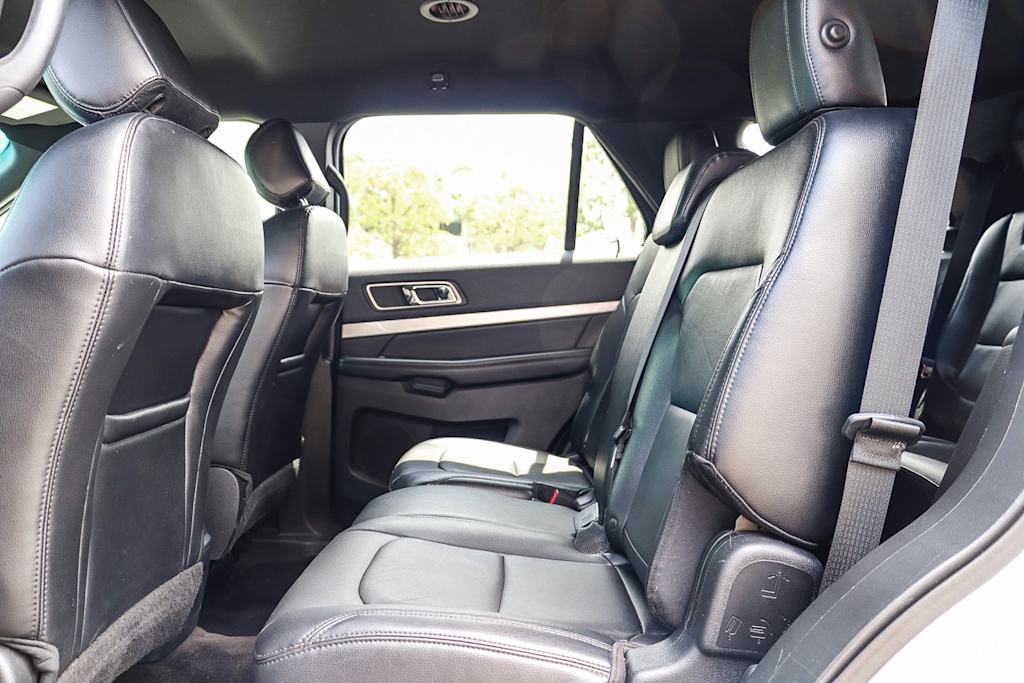 Thumbnail: 2016 Ford Explorer - 11