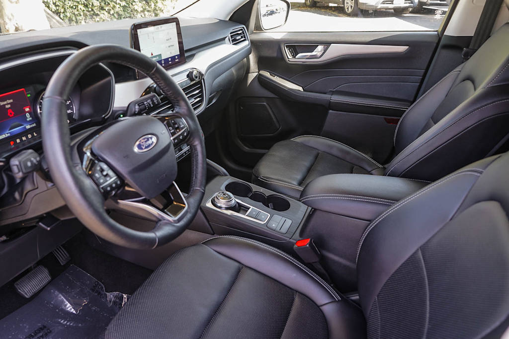 Thumbnail: 2021 Ford Escape - 11