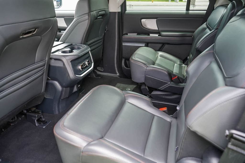 Thumbnail: 2025 Ford Expedition - 12