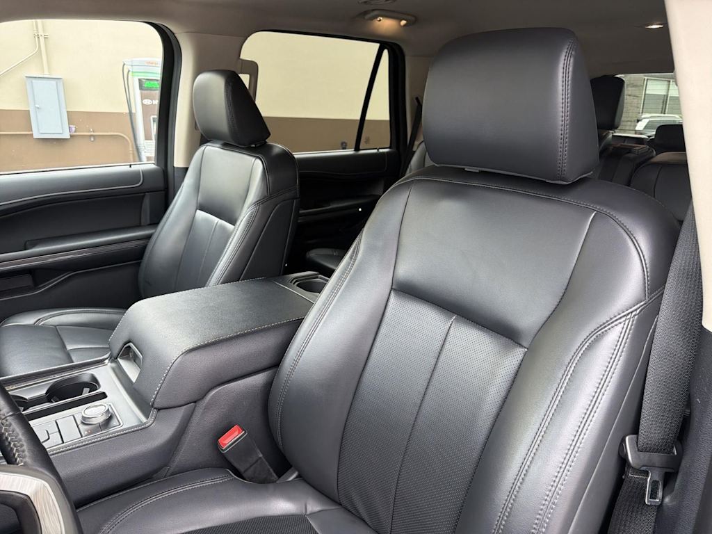 Thumbnail: 2024 Ford Expedition - 10