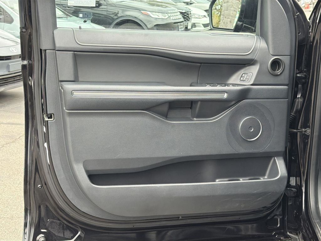 Thumbnail: 2024 Ford Expedition - 29