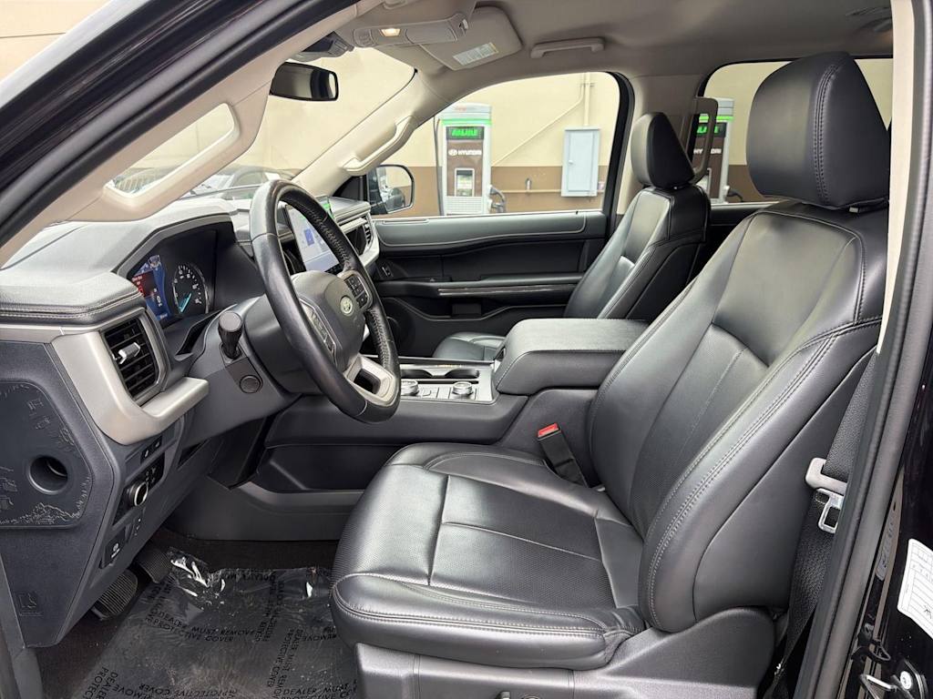 Thumbnail: 2024 Ford Expedition - 9