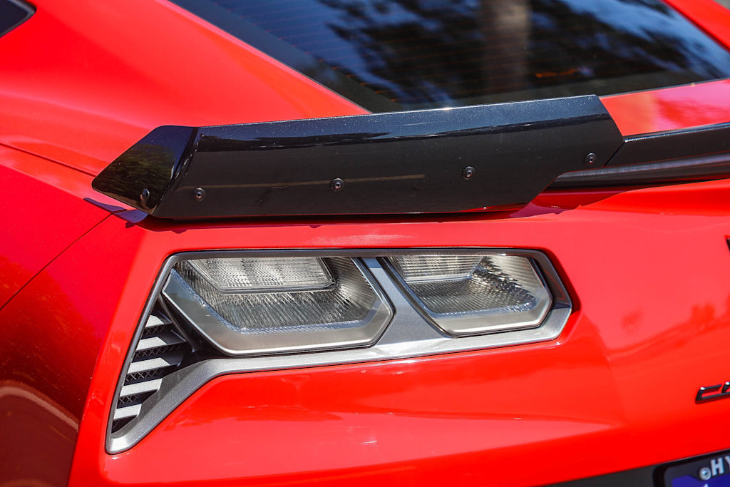 Thumbnail: 2015 Chevrolet Corvette - 23