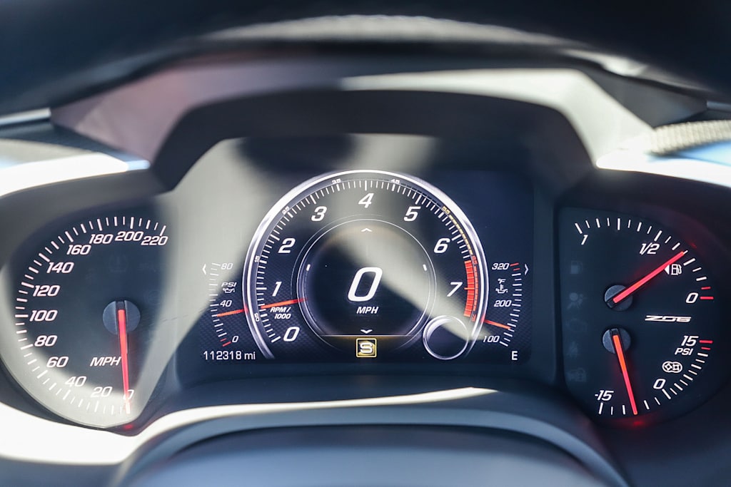 Thumbnail: 2015 Chevrolet Corvette - 14