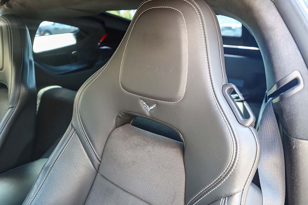 Thumbnail: 2015 Chevrolet Corvette - 33