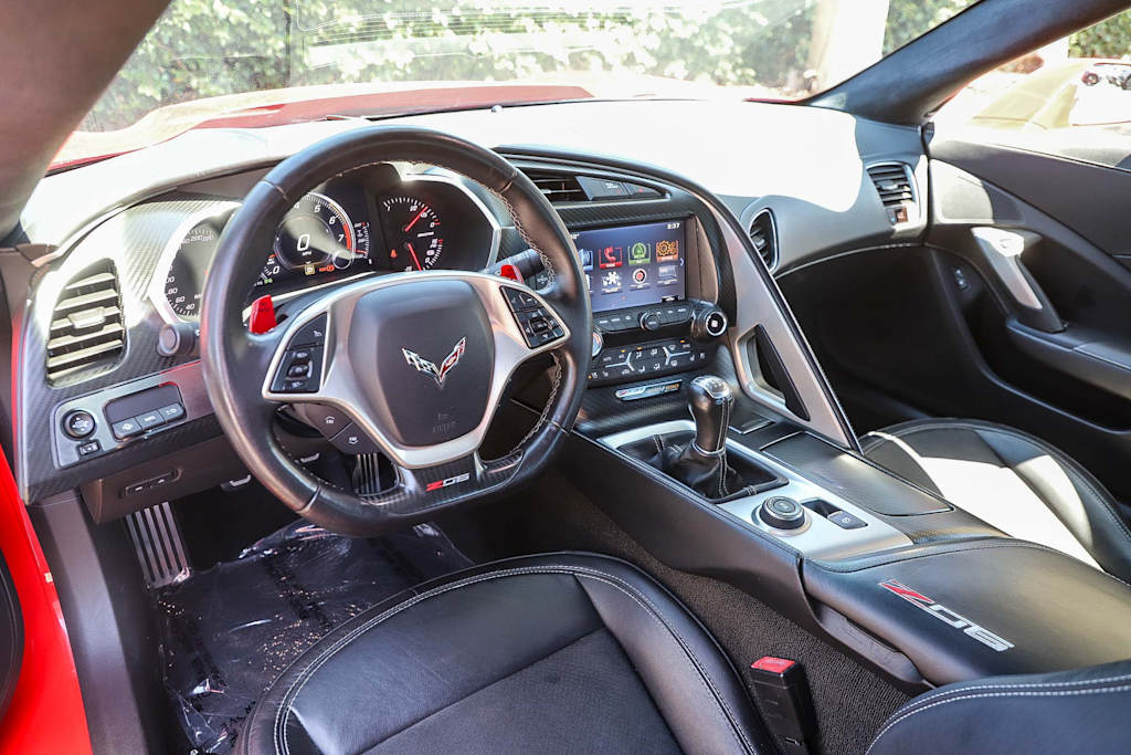 Thumbnail: 2015 Chevrolet Corvette - 2