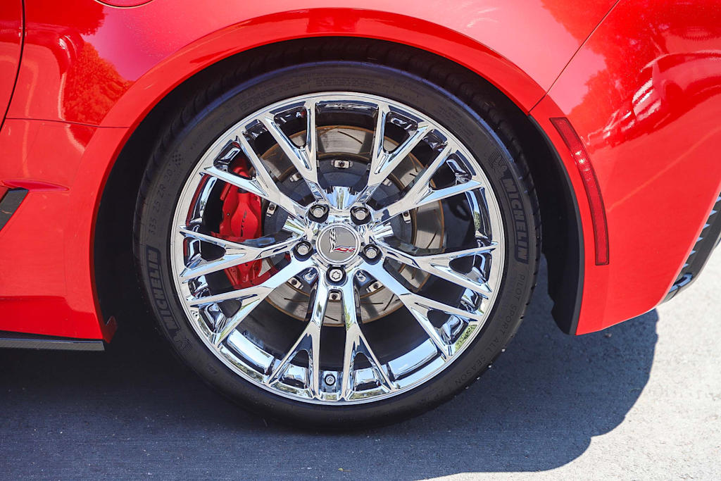 Thumbnail: 2015 Chevrolet Corvette - 27