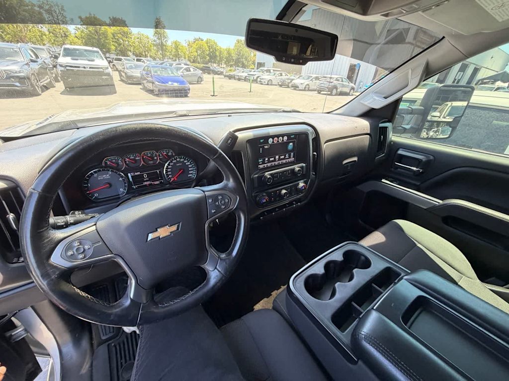 Thumbnail: 2017 Chevrolet Silverado 2500 - 2