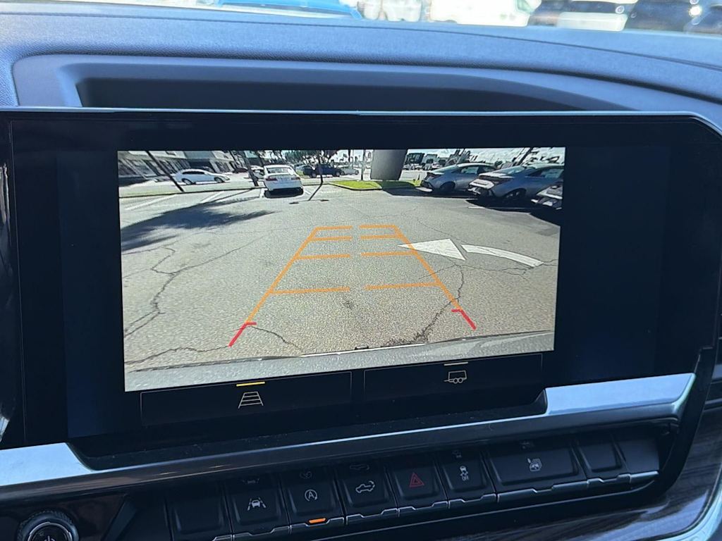 Thumbnail: 2023 Chevrolet Silverado 1500 - 25