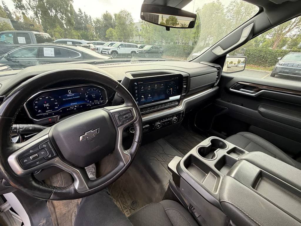 Thumbnail: 2022 Chevrolet Silverado 1500 - 2