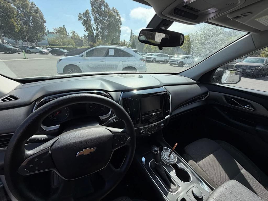 Thumbnail: 2019 Chevrolet Traverse - 2