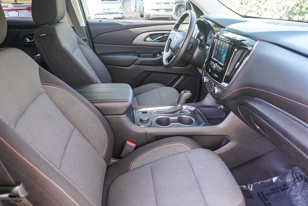 Thumbnail: 2019 Chevrolet Traverse - 8
