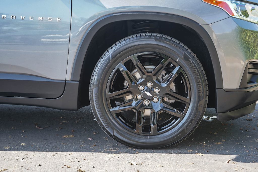 Thumbnail: 2018 Chevrolet Traverse - 22