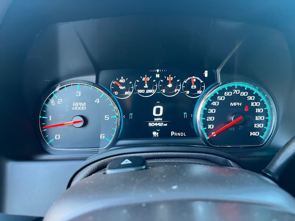 Thumbnail: 2018 Chevrolet Suburban - 6