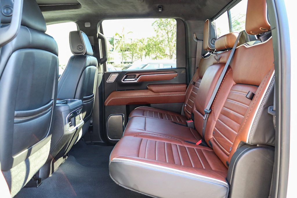 Thumbnail: 2024 GMC Sierra 2500 - 11