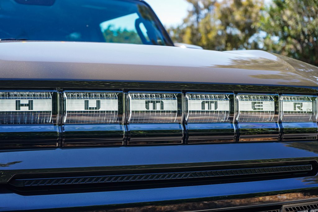 Thumbnail: 2025 GMC Hummer EV - 6