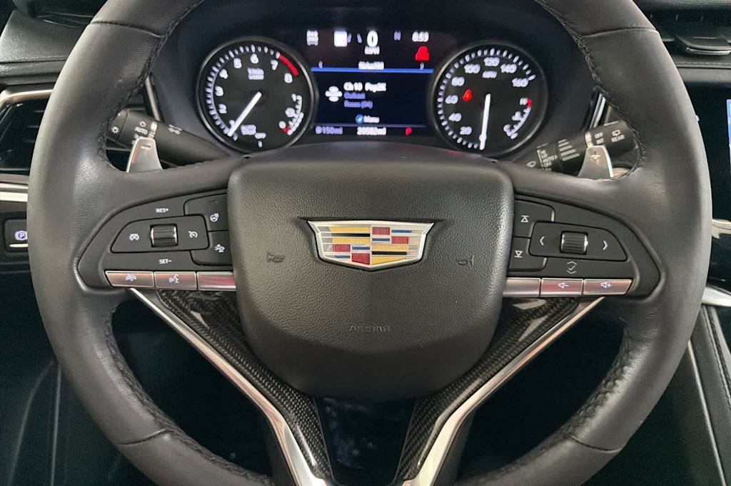 Thumbnail: 2023 Cadillac XT6 - 27