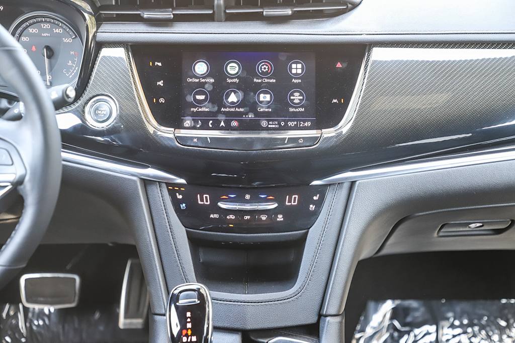 Thumbnail: 2023 Cadillac XT6 - 12