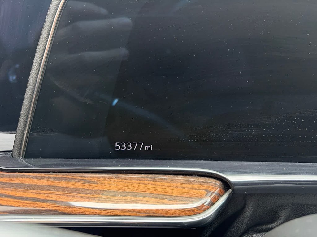 Thumbnail: 2022 Cadillac Escalade - 10
