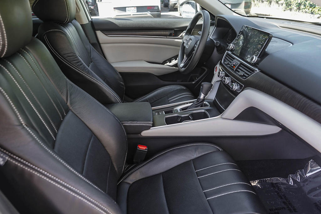 Thumbnail: 2018 Honda Accord - 10
