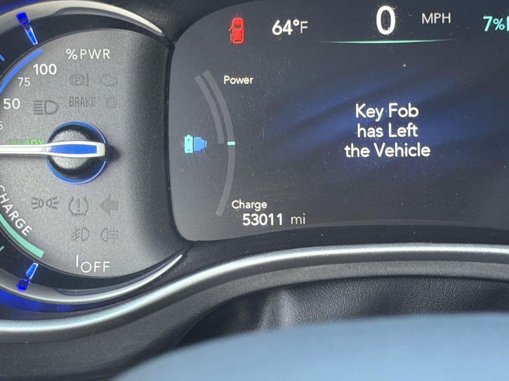 Thumbnail: 2024 Chrysler Pacifica - 16