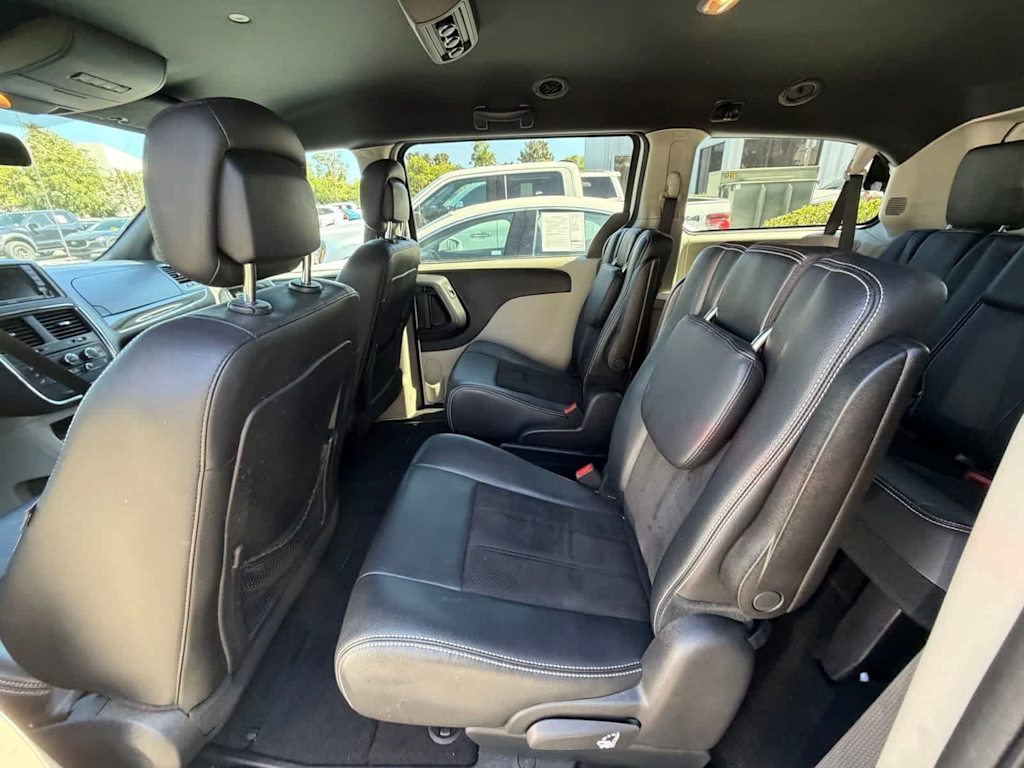 Thumbnail: 2019 Dodge Grand Caravan - 11