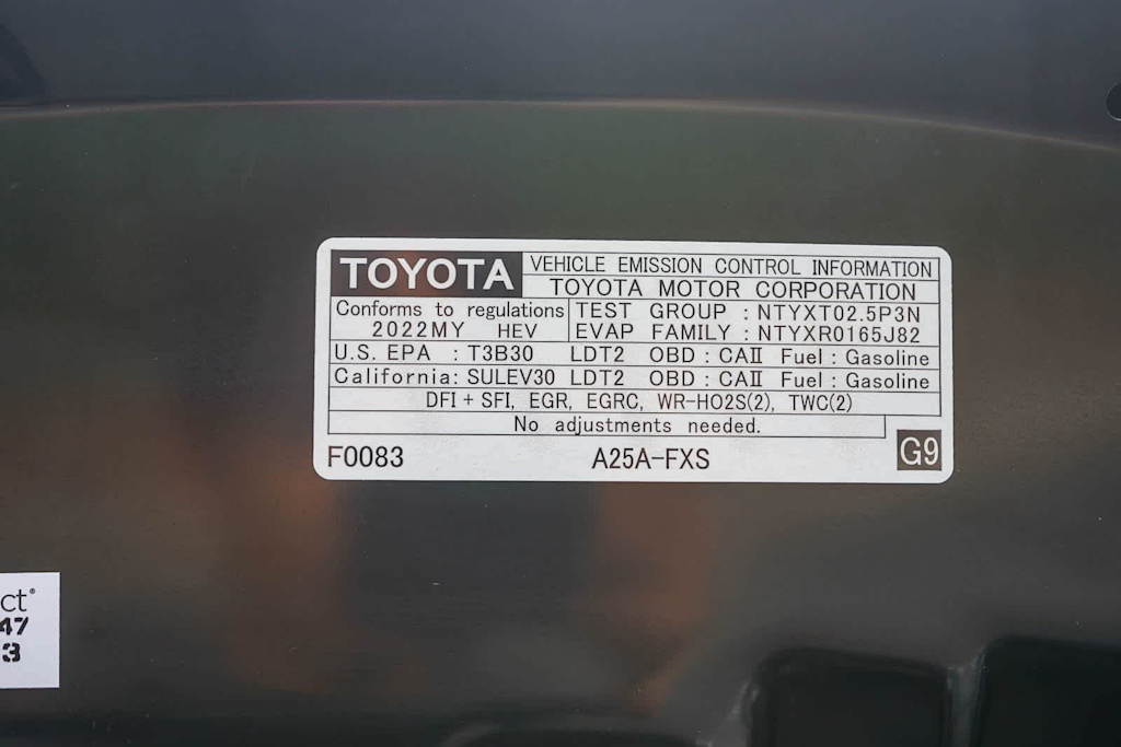 Thumbnail: 2022 Toyota RAV4 - 16