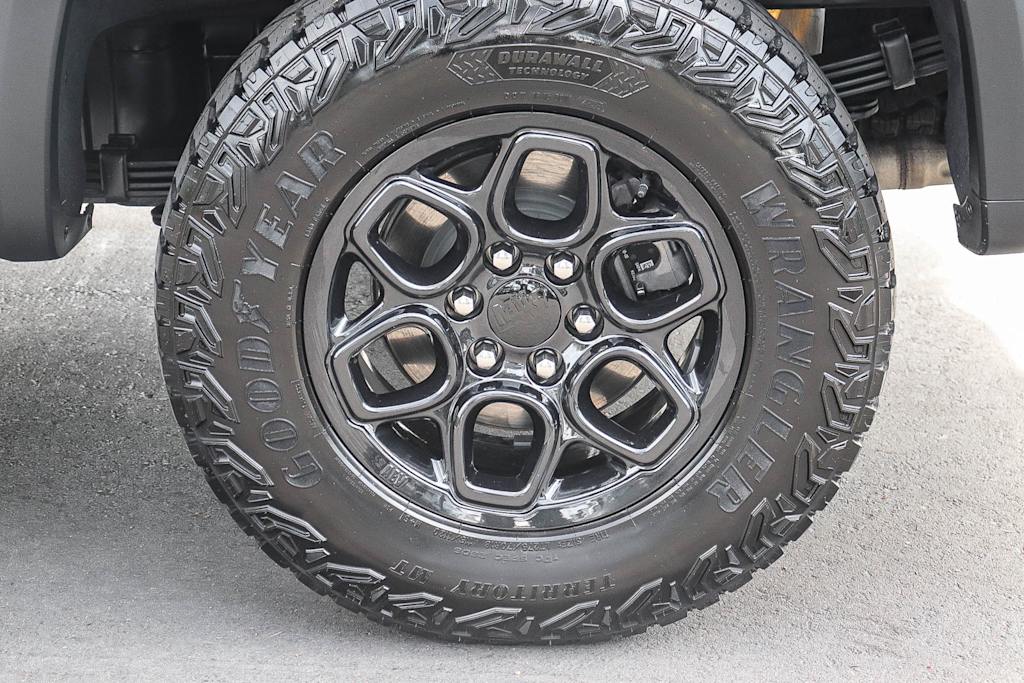 Thumbnail: 2024 Chevrolet Silverado 1500 - 24