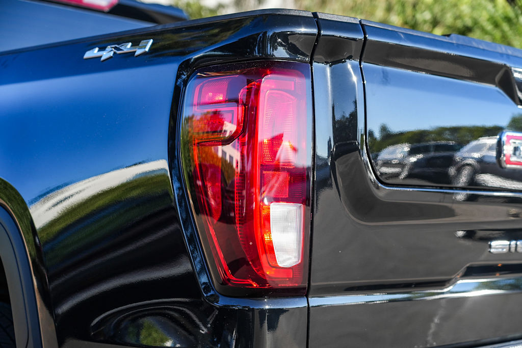 Thumbnail: 2022 GMC Sierra 1500 - 20