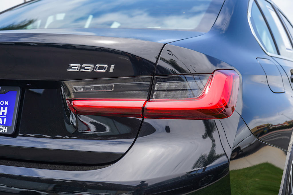 Thumbnail: 2020 BMW 3 Series - 21