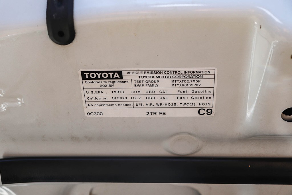 Thumbnail: 2021 Toyota Tacoma - 17