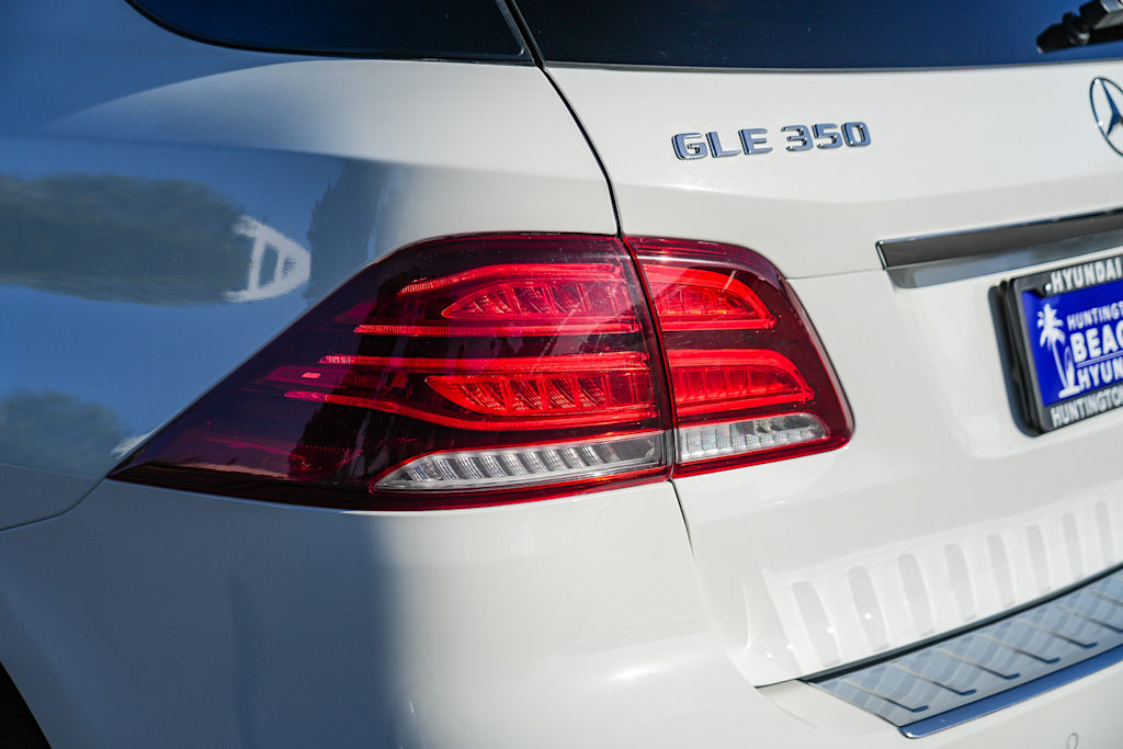 Thumbnail: 2017 Mercedes-Benz GLE - 20
