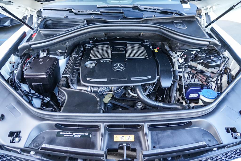 Thumbnail: 2017 Mercedes-Benz GLE - 8