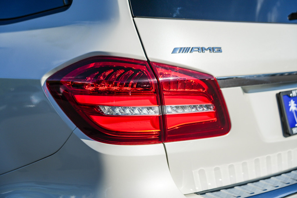 Thumbnail: 2019 Mercedes-Benz GLS - 20