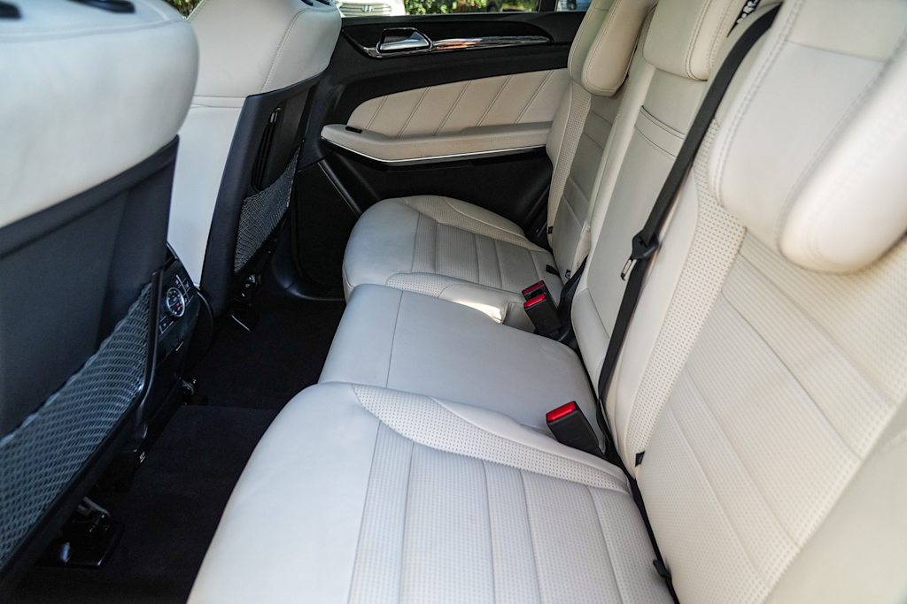 Thumbnail: 2019 Mercedes-Benz GLS - 12