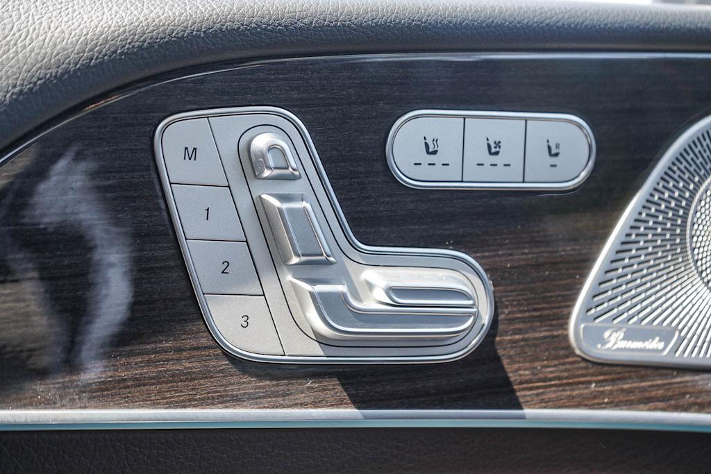 Thumbnail: 2021 Mercedes-Benz GLS - 25