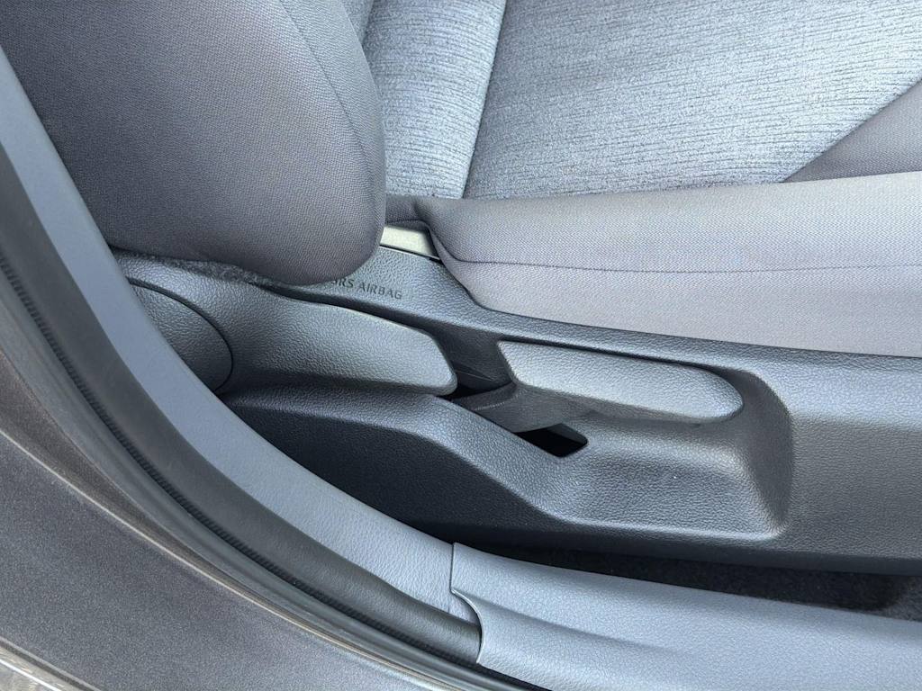 Thumbnail: 2022 Toyota Camry - 36