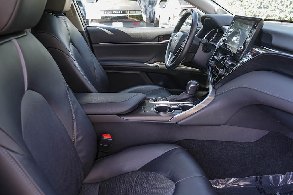 Thumbnail: 2024 Toyota Camry - 10