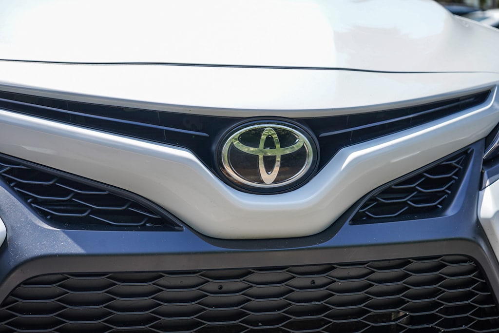 Thumbnail: 2022 Toyota Camry - 6