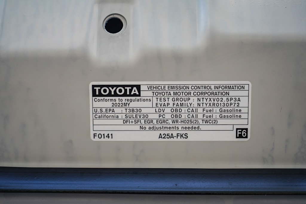 Thumbnail: 2022 Toyota Camry - 17