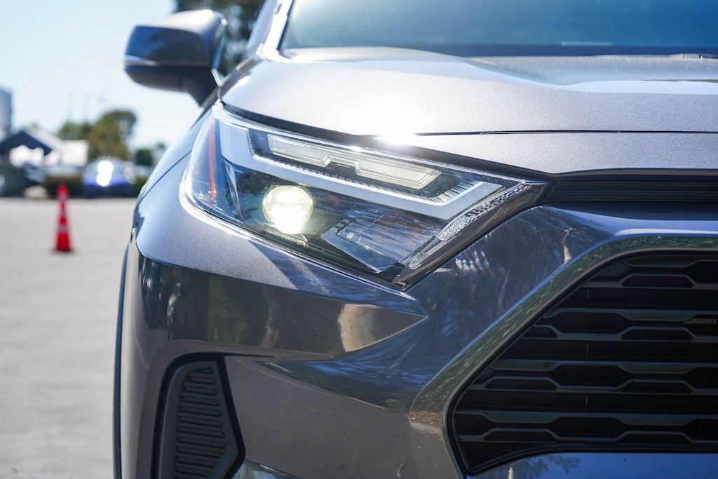 Thumbnail: 2024 Toyota RAV4 - 23